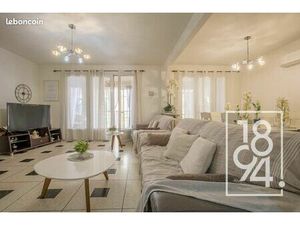 Immeuble 8 pièces 222 m²