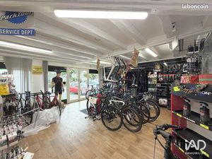 Murs commerciaux 81 m² BIGANOS