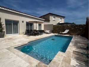 Maison récente 95 m2 avec piscine - Mas Thibert (13)