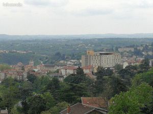 Appartement F5 81 m2 à finir de rénover vue imprenable sur le Vercors les Alpes le Mt Blan