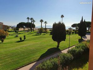 Particulier vend appart 2 pièces plus cabine vue mer