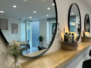 Fond de commerce  Salon de coiffure