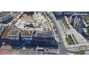 Parking/box MERIGNAC