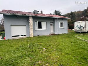 Maison de 98 m² à Agen avec grand terrain de 2 600 m² et garage de 50 m²