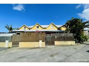 Immeuble 13 pièces 256 m²