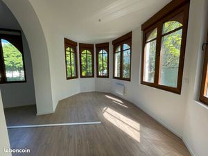 Appartement en rez entièrement rénové