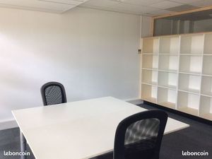 Bureau Bordeaux Chartrons – 21 m2 - 1 à 4 postes