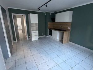 Appartement 60 m² + terrasse 30 m² – Montélimar centre – 650 CC