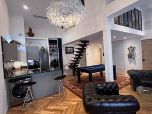 3 pièces au calme absolu dans Bourgeois du centre-ville de Nice