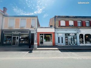 Location boutique   bureau   commerce   local commercial bd de la Plage Arcachon