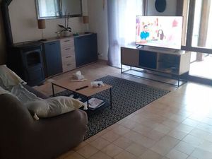 Appartement Meublé dans Maison de village