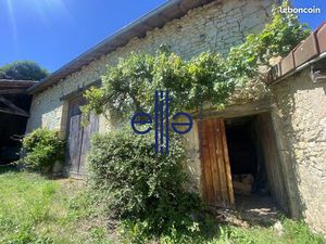 Grange 2 pièces 160 m²