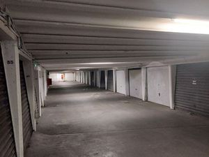 Box Garage avec électricité secteur Grands Boulevards