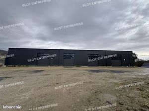 Local d'activité 235 m²