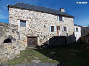 Loue maison aux Hermaux Lozère