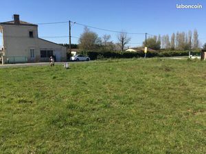 Terrain 609 m² Ambares Et Lagrave