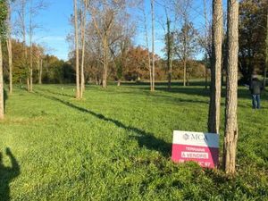 Terrain 890 m² Vertheuil