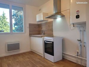 T1 place alfred de vigny