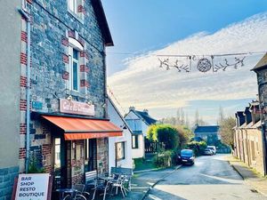 Café Bar Guinguette