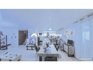 Pavillon 7 pièces 151 m²