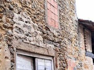 Maison/remise à restaurer