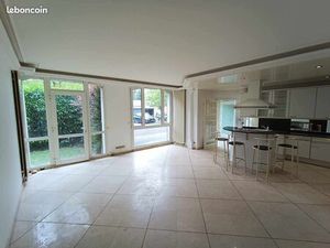 Appartement 3 pièces - 90m2 - Centre ville