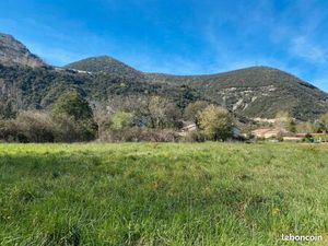 Terrain 668 m² Cruas