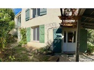 Rez de villa T3 jardin terrasse parking