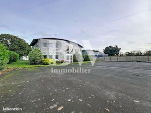Bureaux 381 m² PLOULEC H