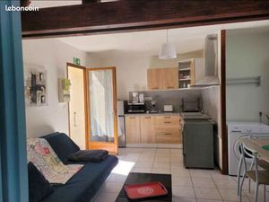 Petite maison de ville à louer