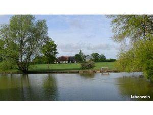 Propriété de 4 ha 36130