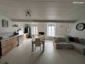 Maison 110m2 - centre de Vihiers - meublé