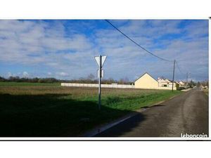Terrain 883 m² Alluyes