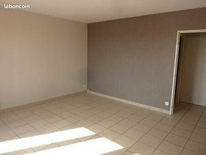 T2 50m² proche hyper centre avec son GARAGE