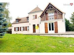 Maison 5 pièces 209 m²