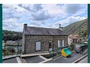 Maison calme Monthermé