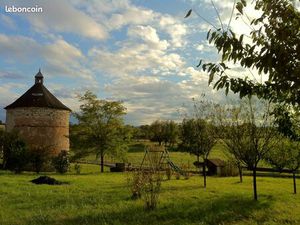 Maison atypique à St Menoux