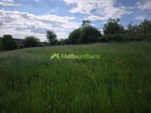 Terrain 700 m² Damouzy