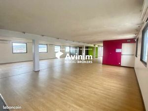 Bureaux 270 m² Franconville