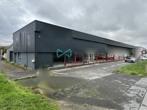 Local commercial 1 000 m²