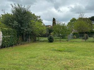 Terrain constructible de 290m² Fonbeauzard