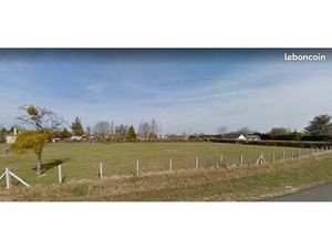 Terrain 1 200 m² Les Essarts