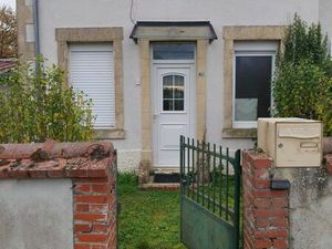 Maison individuelle avec grand jardin