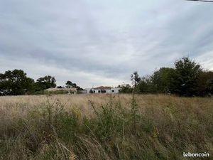 Terrain 1 090 m² Fontenilles