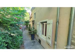 Immeuble 6 pièces 130 m²