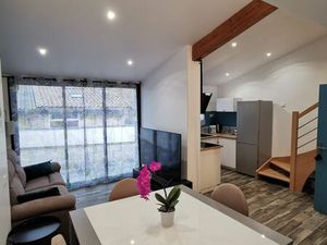 IMMEUBLE DE RAPPORT 4 APPARTEMENTS - TALLARD CENTRE HISTORIQUE Tout équipé. Prêt à l'emplo