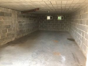 Vente double garage 36m2 / Av. Saint Maurice