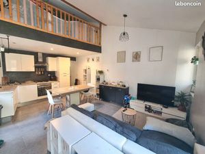 Appartement / Maison de village 3 pièces avec jardin