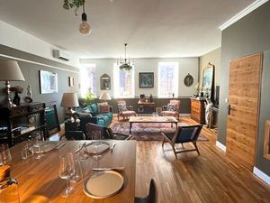 Grande maison rénovée au coeur de Moulins