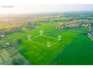 Terrain 20 772 m² Vichy